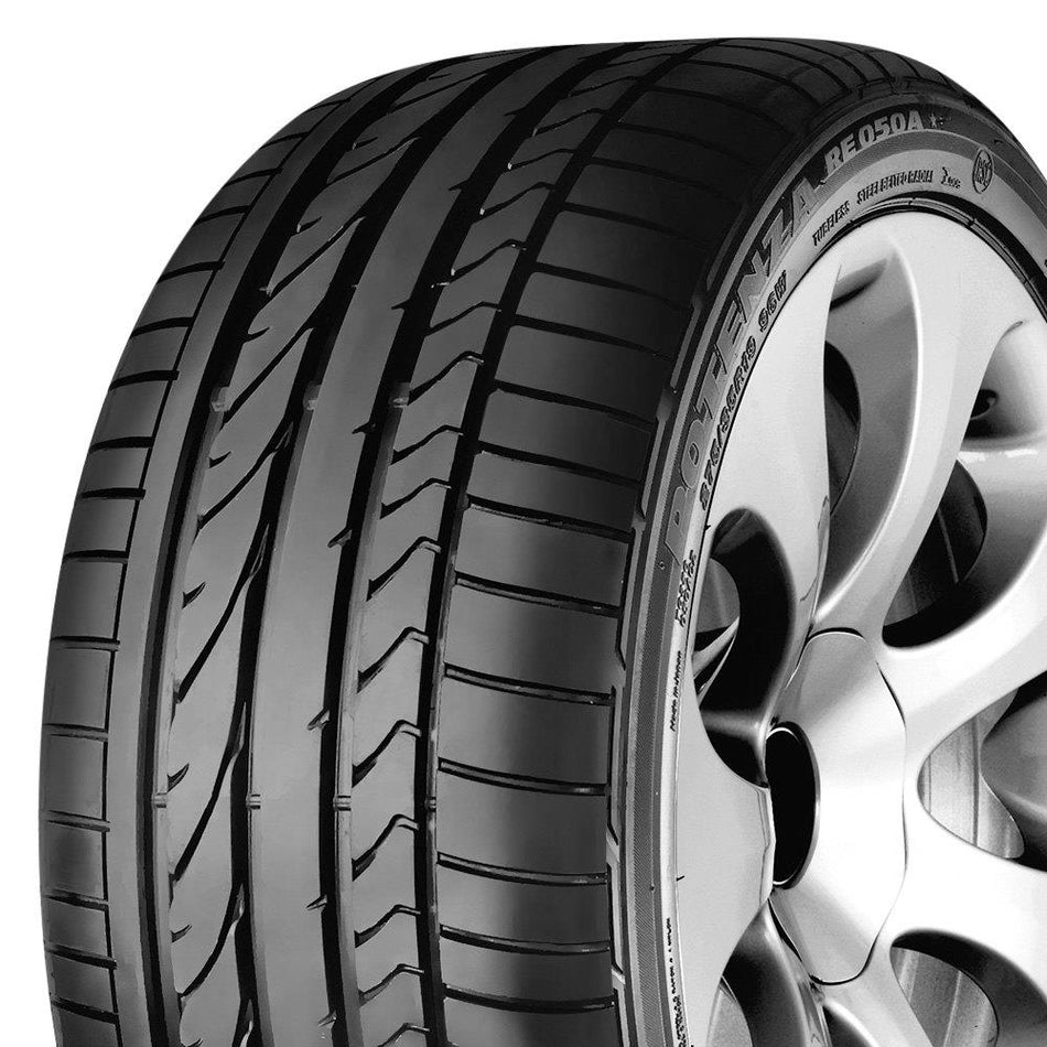 245/35R20 95Y Bridgestone Potenza RE050A XL * RFT