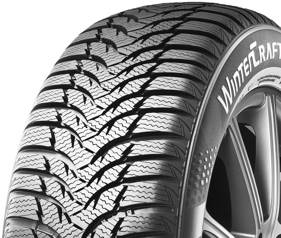 215/40R17 87V Kumho Wintercraft WP51 XL Friktion