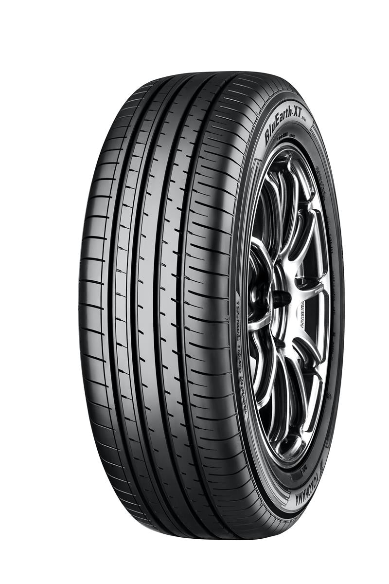 235/60R18 103H Yokohama BluEarth XT-AE61