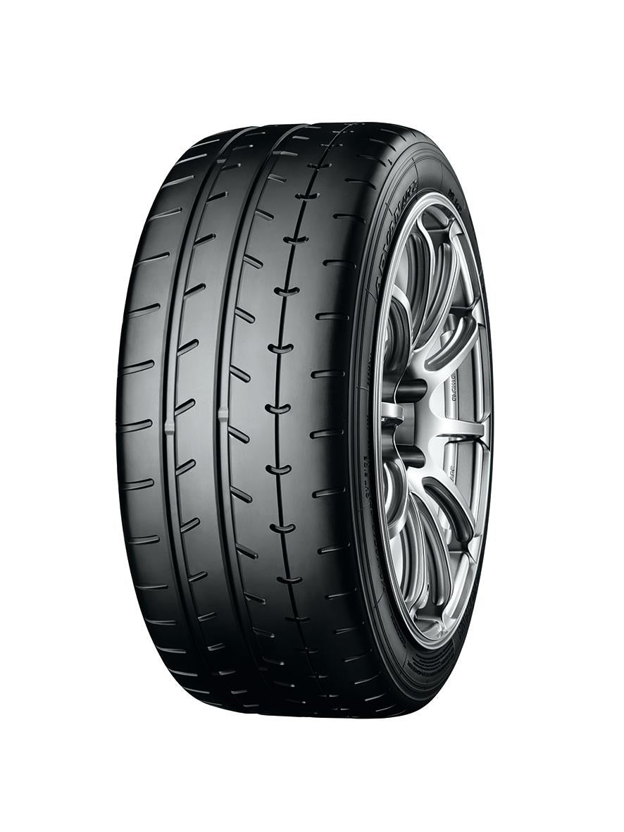 305/30R19 102Y Yokohama Advan A052A XL