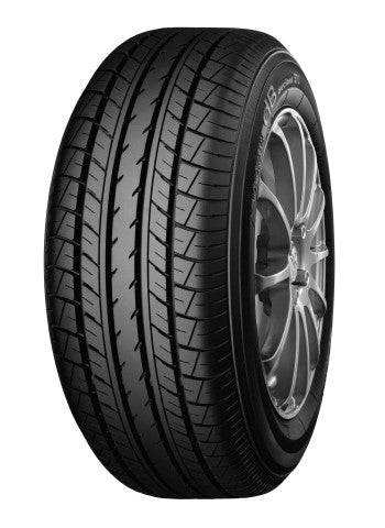 Yokohama 225/55R18 98V/ DECIBEL E70B